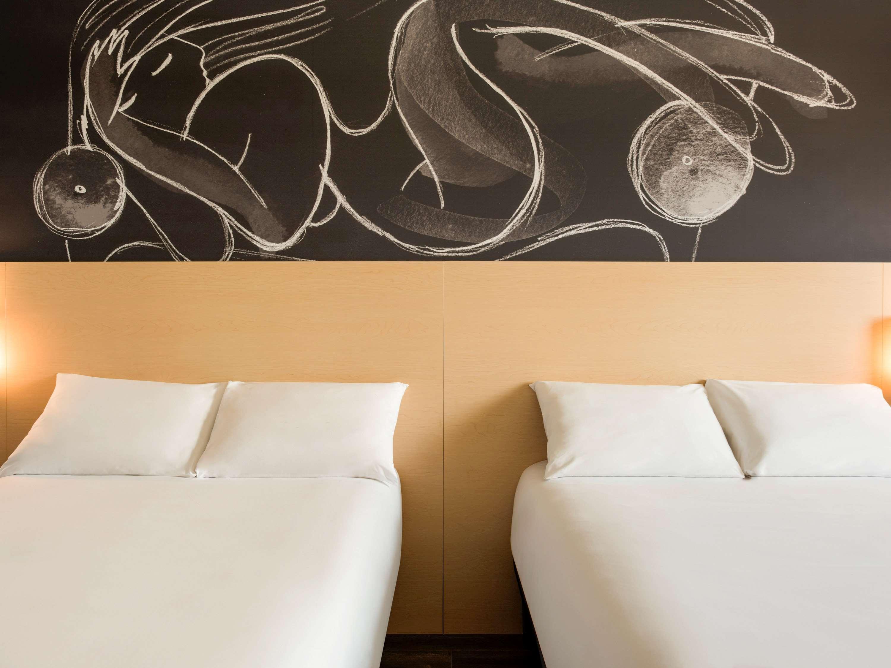 Ibis Irapuato Hotel Exterior photo